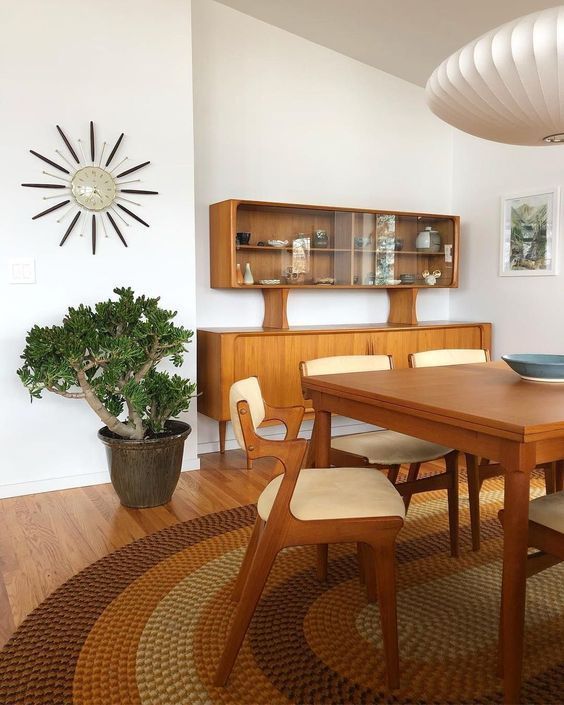 Mid Century Modern Style